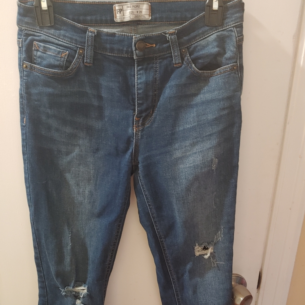 Free People distressed jeans size 26